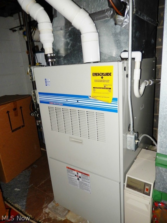 Acres 01/Mike Hewkos - Residential