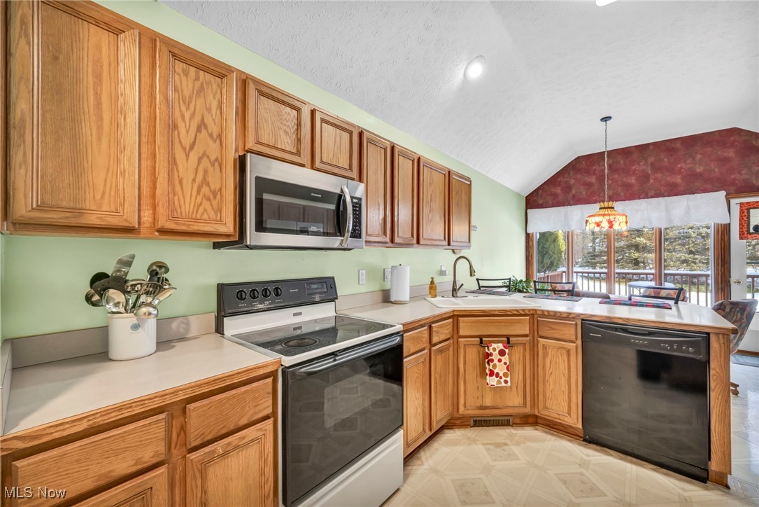 Villas/Macintosh Farms Group - Residential