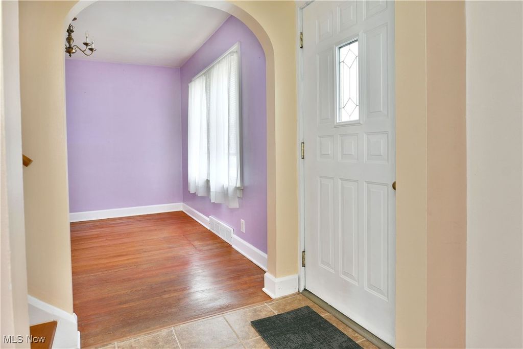 Photo of 1167 Hazelwood Avenue SE, Warren, OH 44484 (MLS # 5175457)