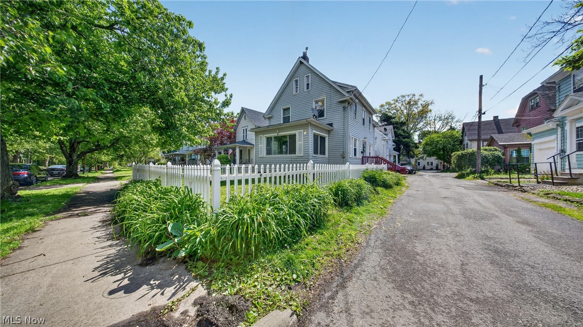 135 Byers Avenue