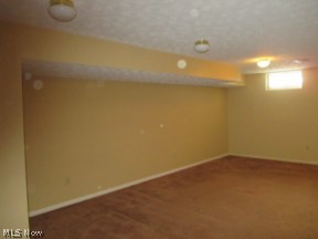 Pineview Village Condo - Residential