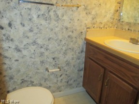 Pineview Village Condo - Residential