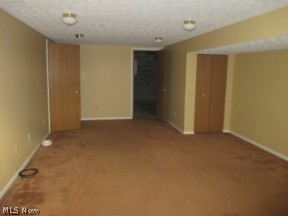 Pineview Village Condo - Residential