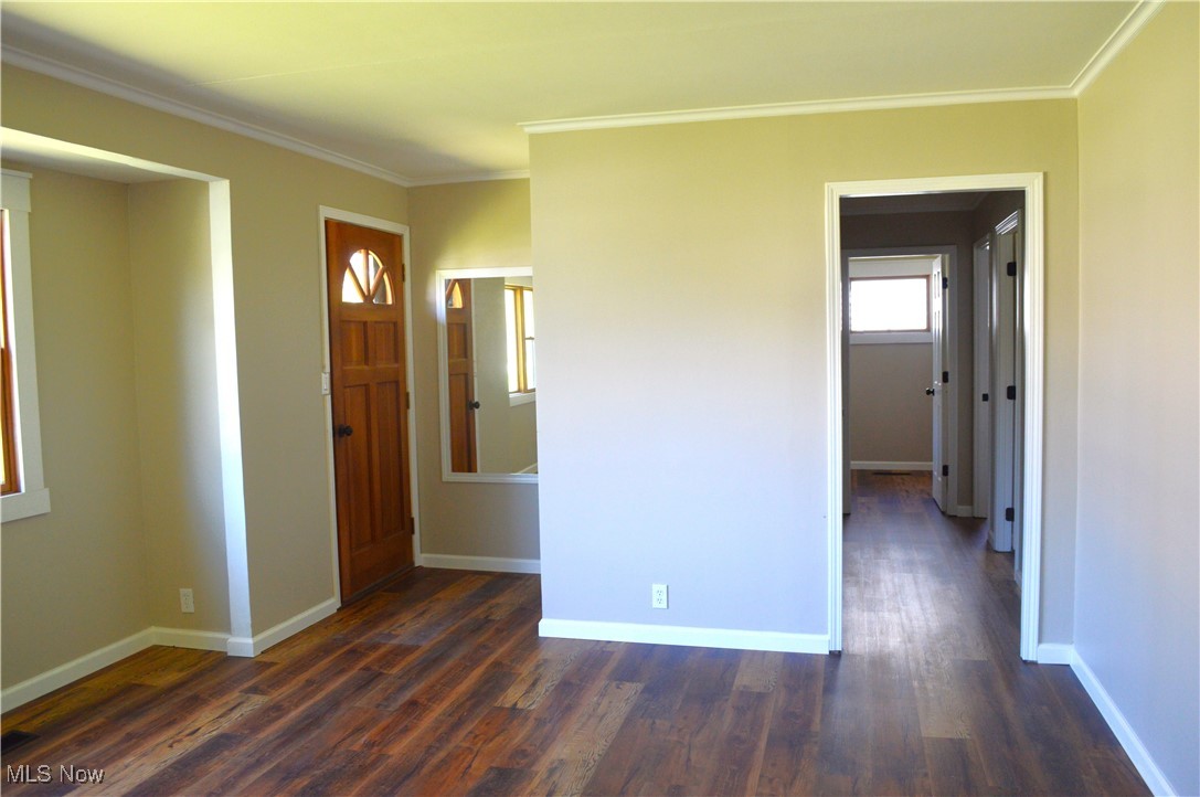 463 Olivet Drive, Elyria, Ohio image 3