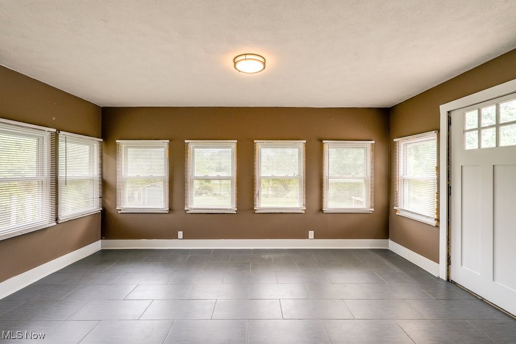 6116 Melody Road, Canton, Ohio image 20
