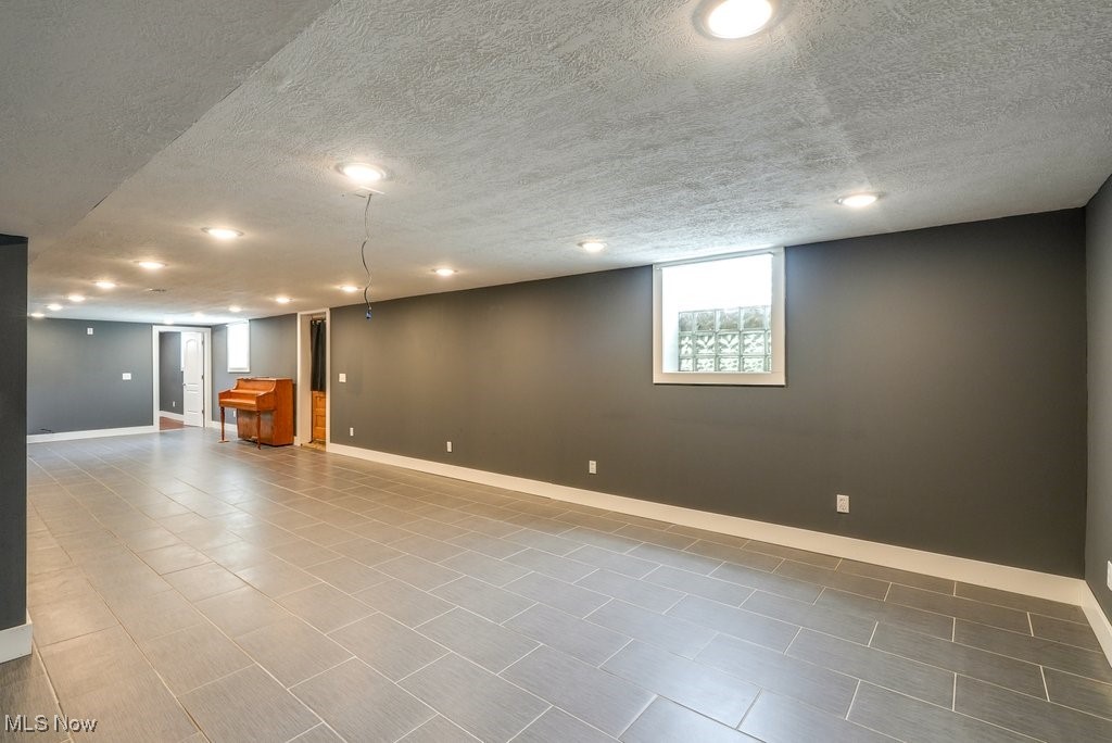 6116 Melody Road, Canton, Ohio image 26