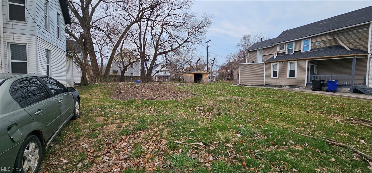Vacant lot for sale ready for new build, community garden or playground. Previous residential site with utilities availed at curb. Priced for quick sale.