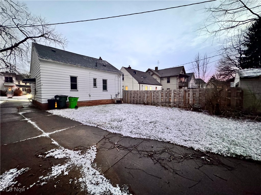 Garfield Blvd - Residential