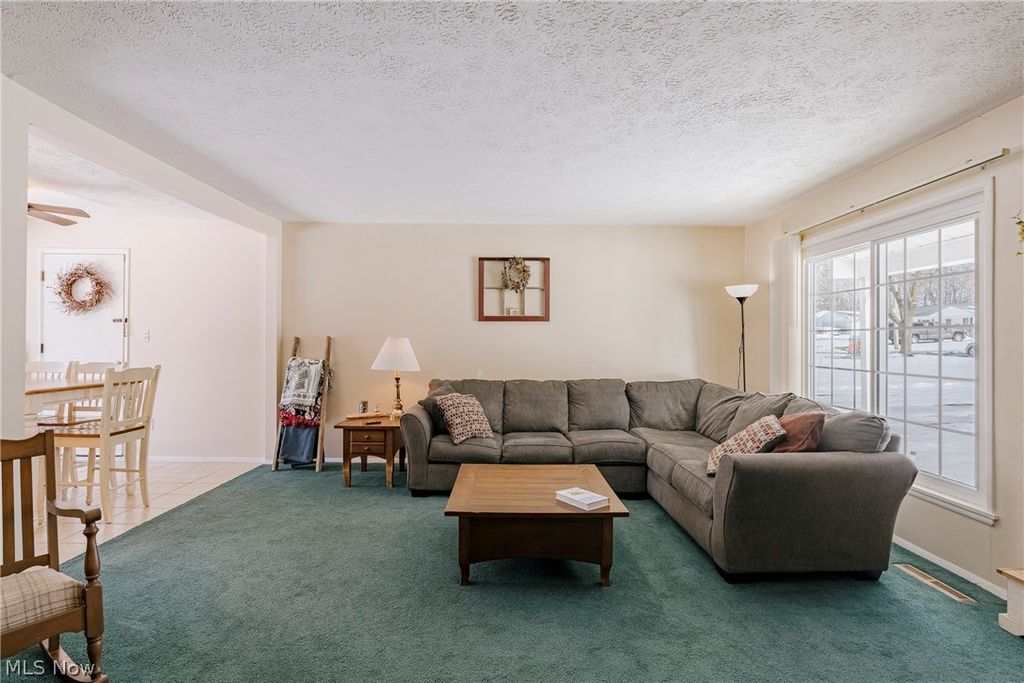 Photo of 6250 Oxford Court, Bedford Heights, OH 44146 (MLS # 5188244)