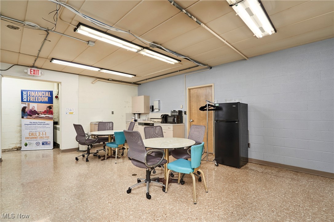 Kenwood - Commercial Sale