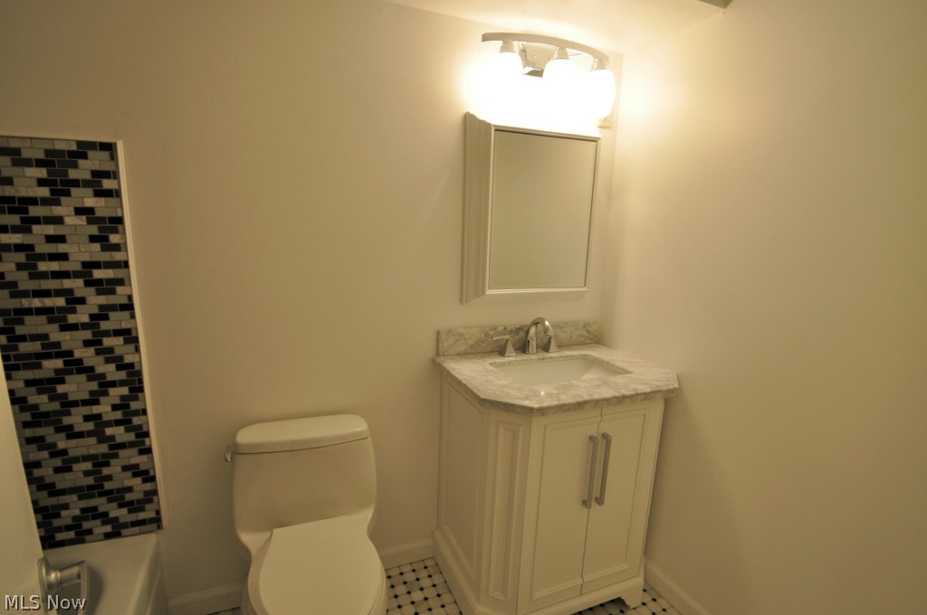 The Carlyle - Residential