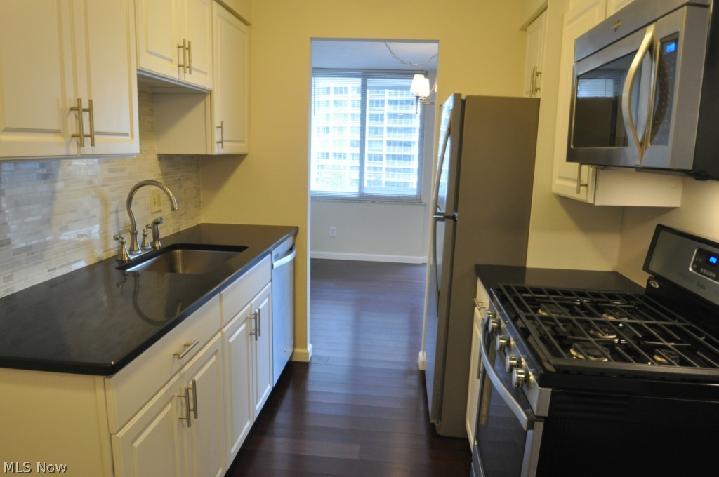 The Carlyle - Residential