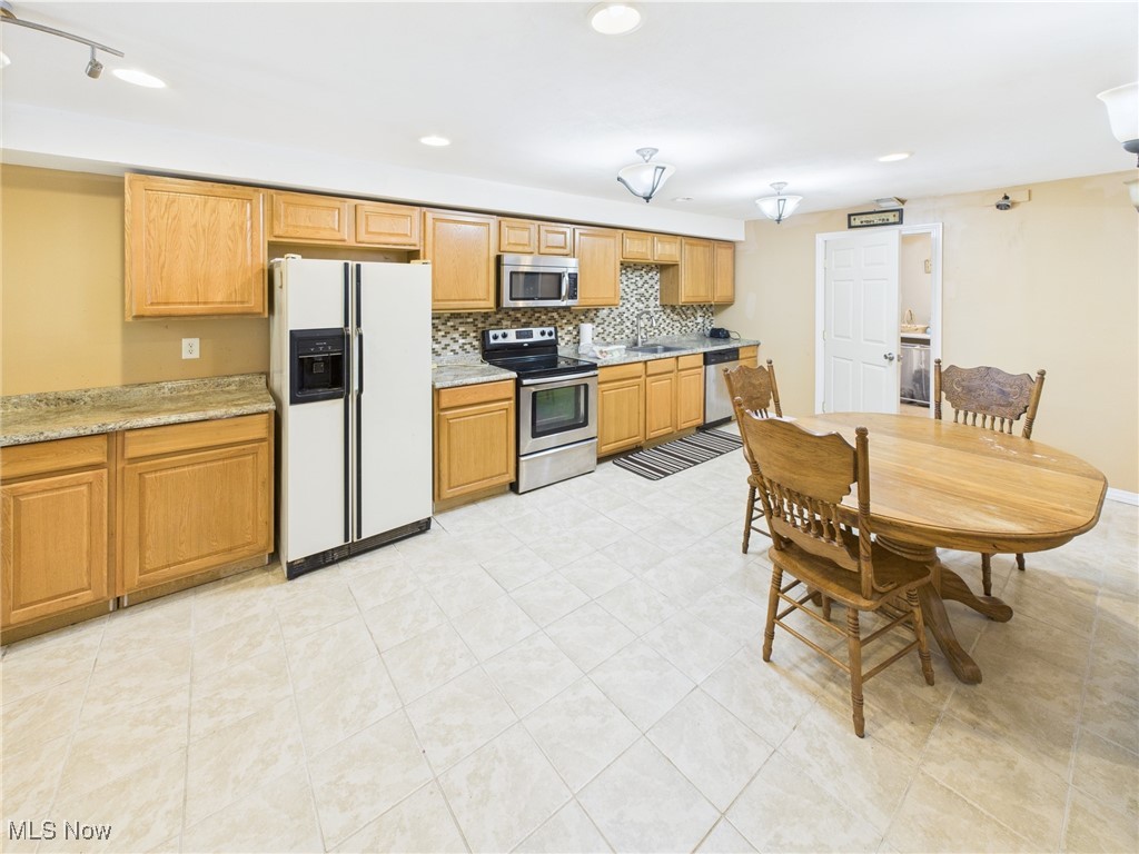 155 Richwood Court, Belpre, Ohio image 22