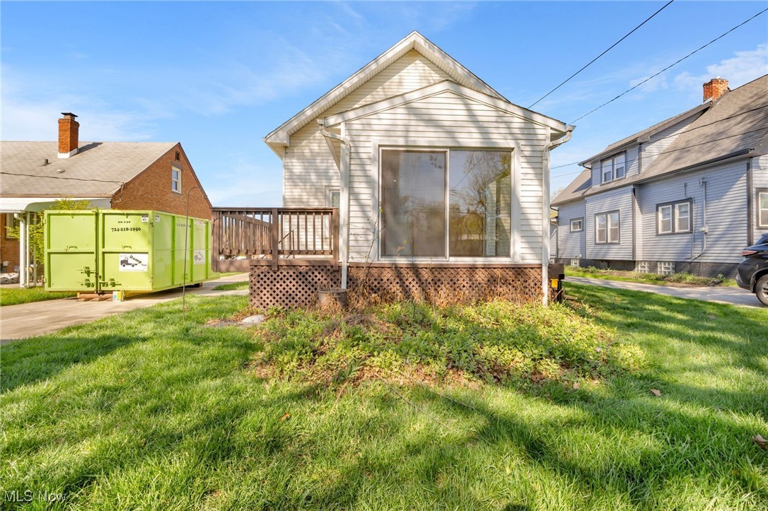 883 E 237th Street, Euclid, Ohio image 43