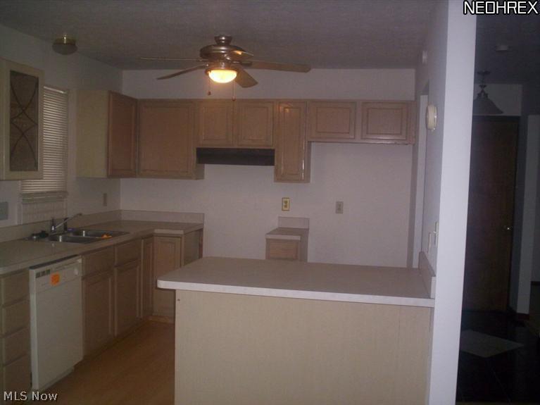 Beachwd Vil. - Residential