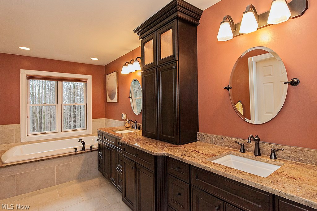 Squires Wood - Residential