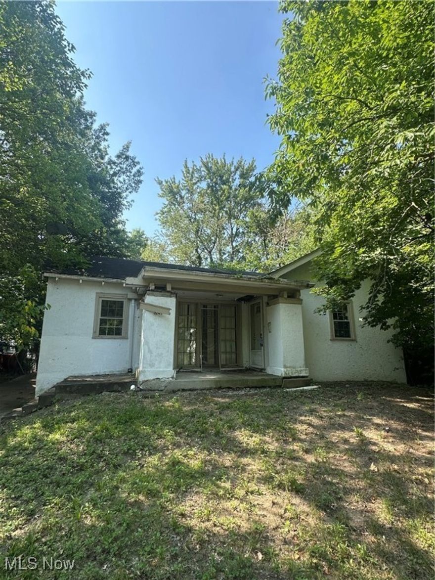 Bring your entire construction team and vision! Once you have this property rehabbed, you can enjoy the 3 bedroom, one bath property you've created, or you can bring in rental income. Schedule your walkthrough today!