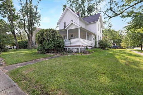 145 N Vine Street, Medina, OH 44256 - #: 5066758