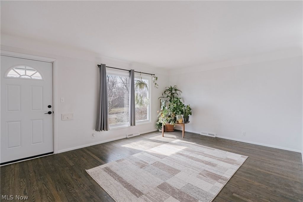 Photo of 5731 Andover Boulevard, Garfield Heights, OH 44125 (MLS # 5191414)