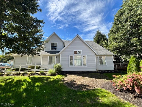 Photo for 560 Queens Court
