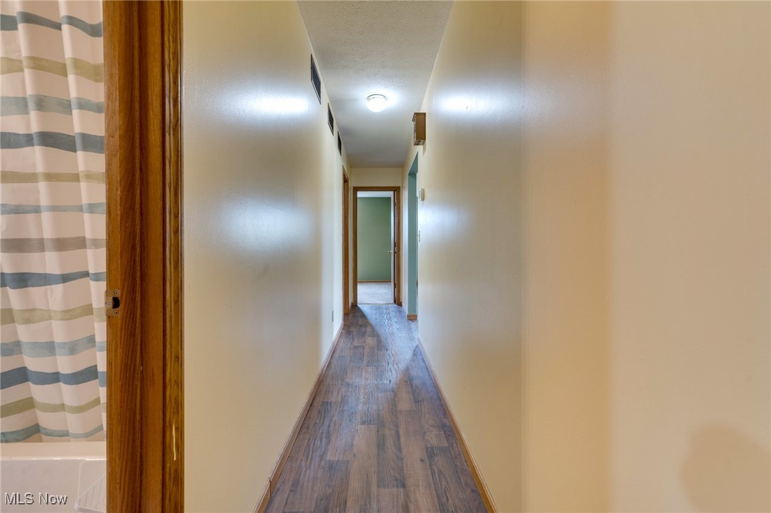 390 Wynncrest Drive, Marietta, Ohio image 21