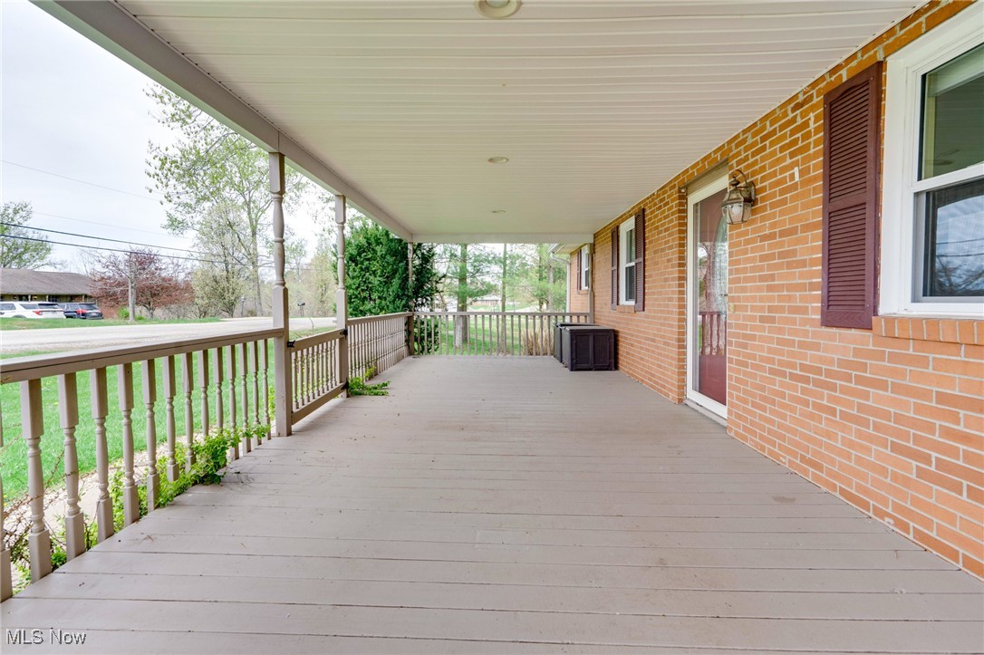 390 Wynncrest Drive, Marietta, Ohio image 24