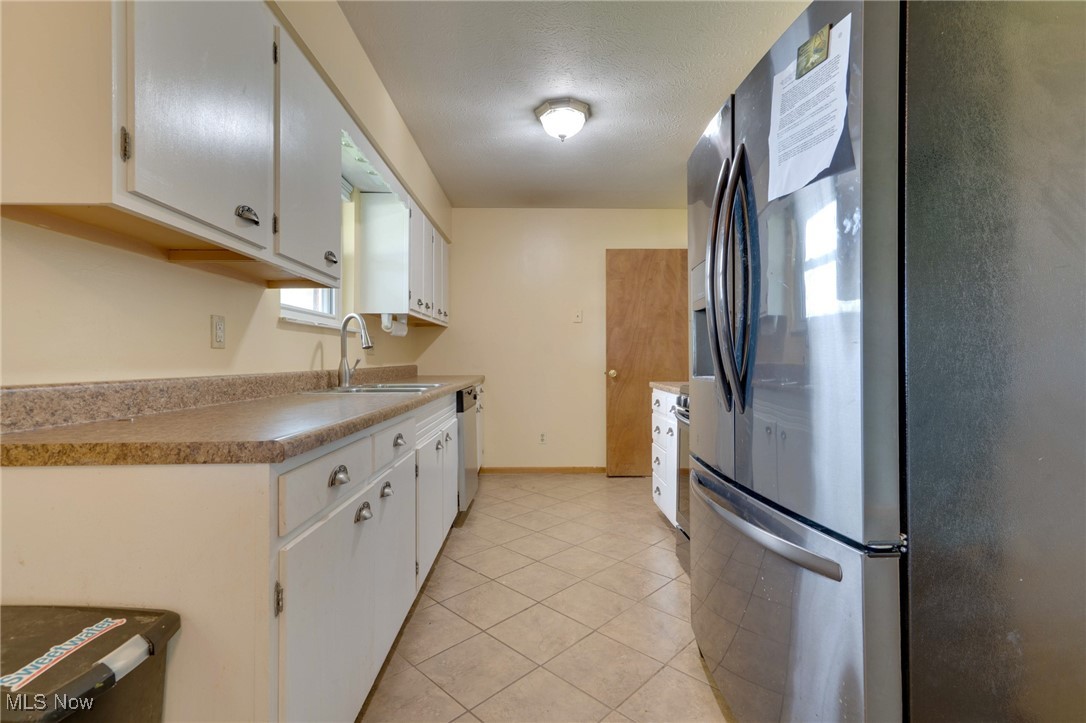 390 Wynncrest Drive, Marietta, Ohio image 7