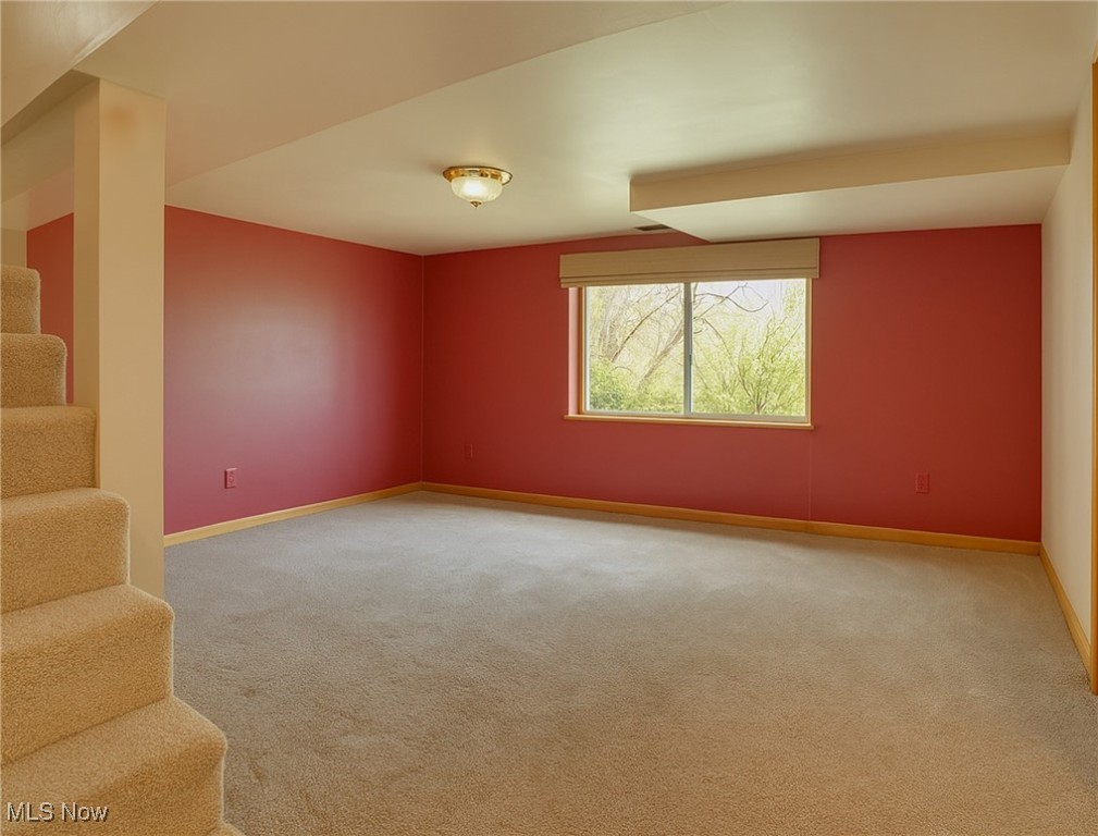 390 Wynncrest Drive, Marietta, Ohio image 17