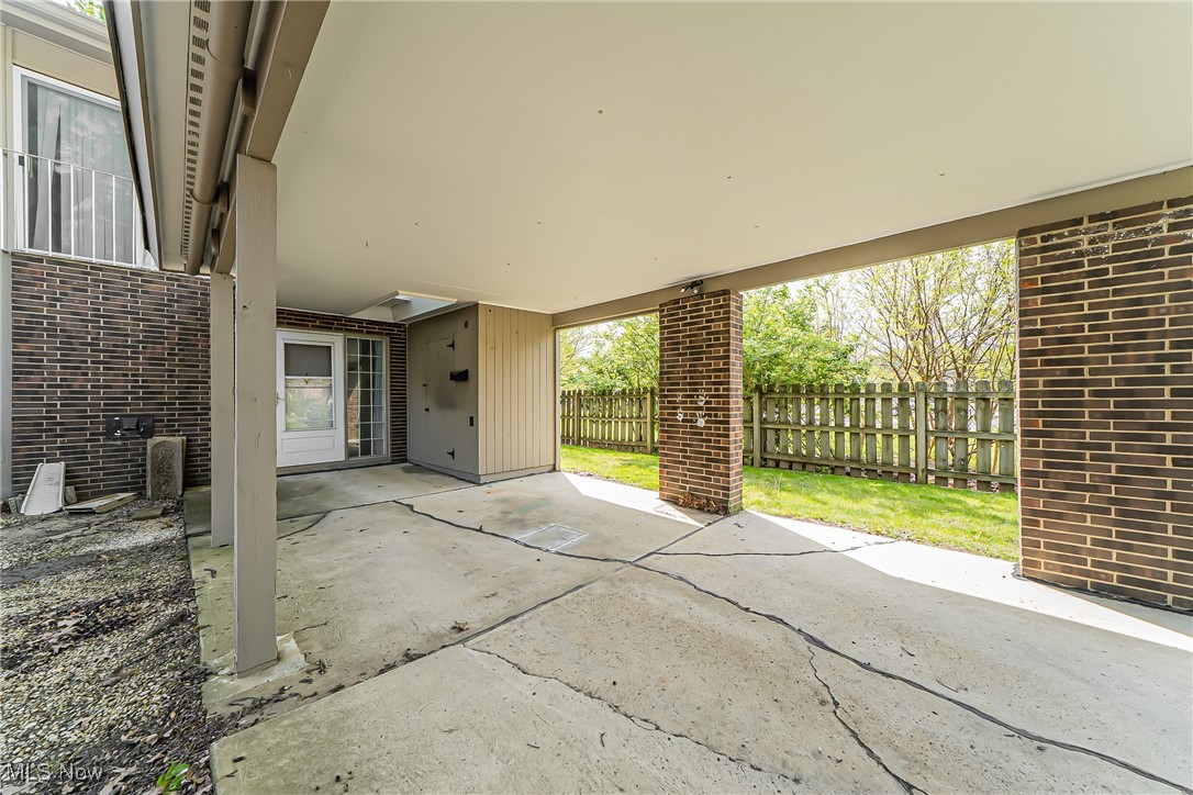 9459 Central Park Boulevard, Olmsted Falls, Ohio image 4