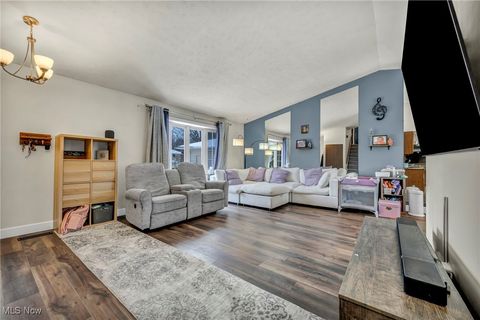 Tiny photo for 4776 Aspen Oval, Brunswick, OH 44212 (MLS # 5180155)