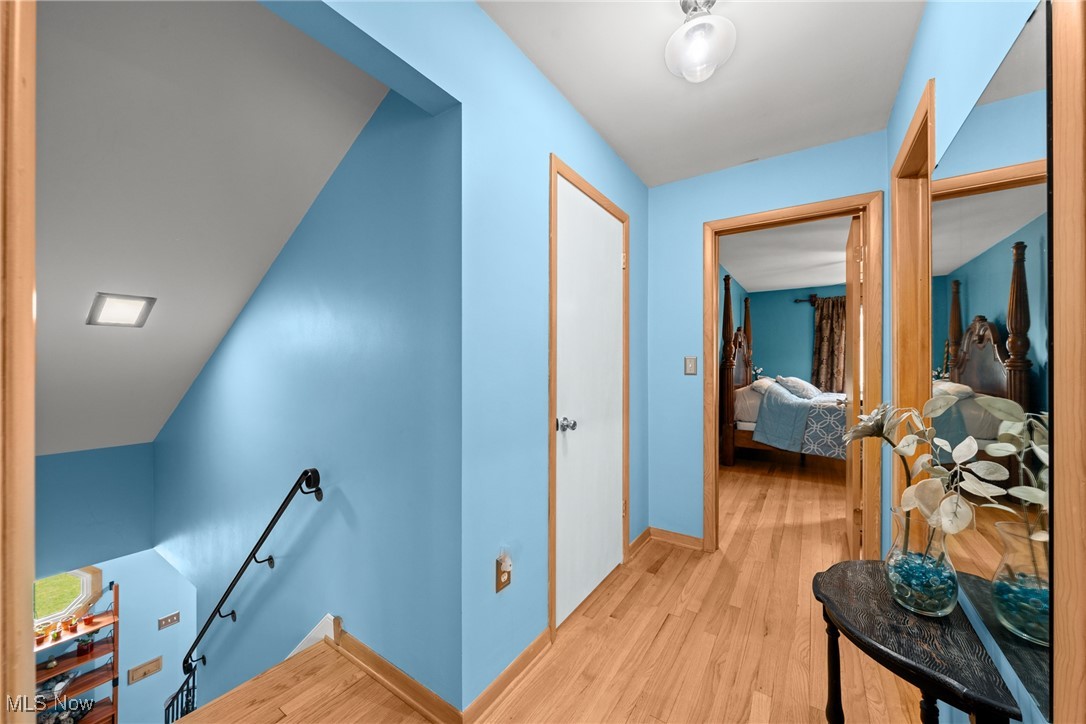 196 Tomahawk Drive, Avon Lake, Ohio image 30
