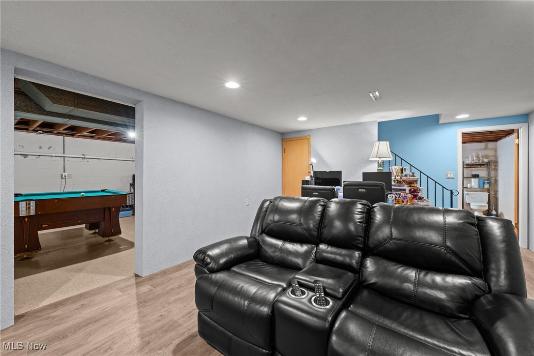196 Tomahawk Drive, Avon Lake, Ohio image 46