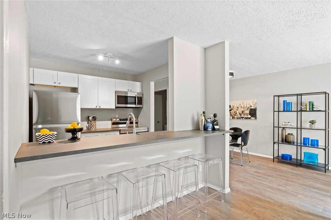 10524 Clifton Boulevard 201