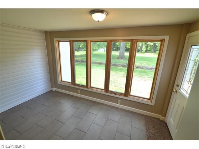 Meadow Lawn 1 - Residential Lease