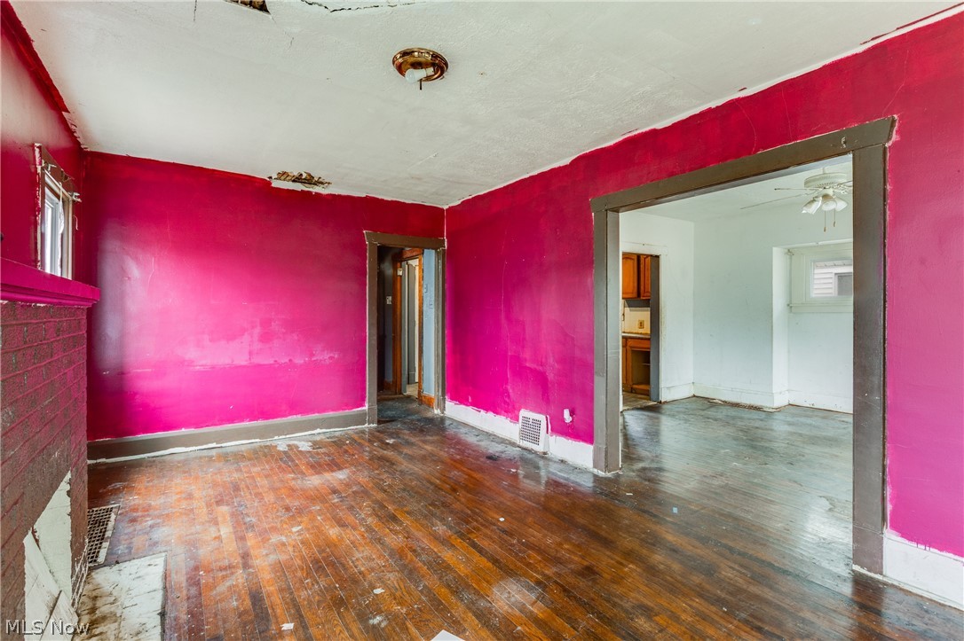 City/Youngstown - Residential