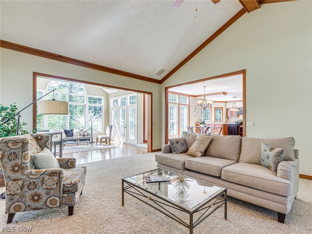 Oak Point Commons - Residential Lease