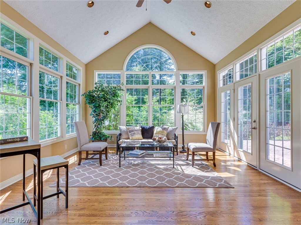 Oak Point Commons - Residential Lease