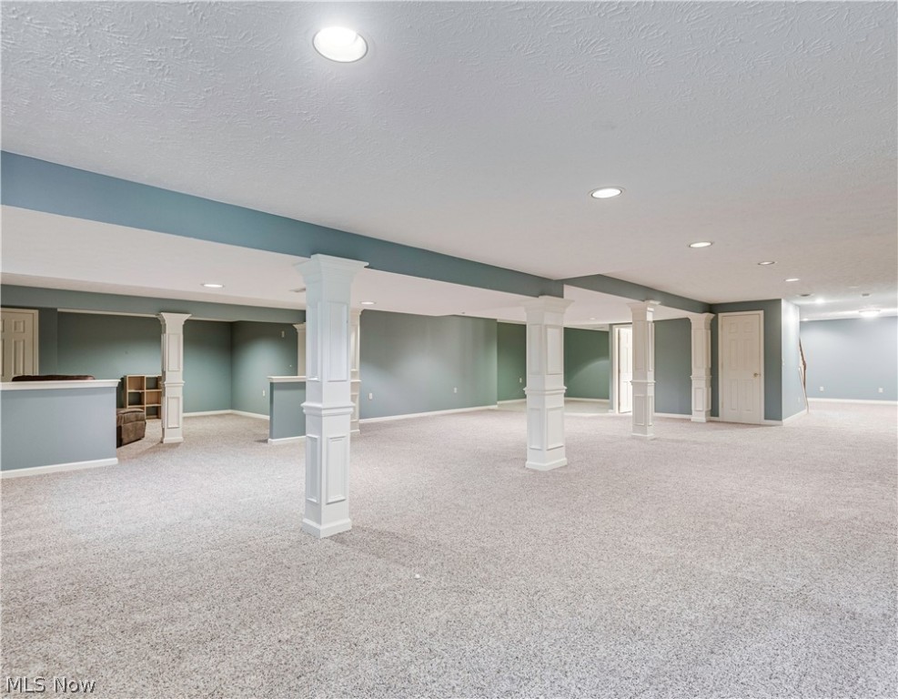 Oak Point Commons - Residential Lease