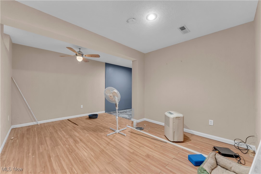 Summerset/Raintree Condo - Residential