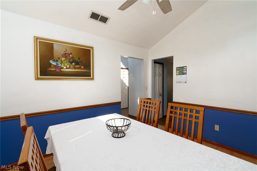 16368 N Laguardia