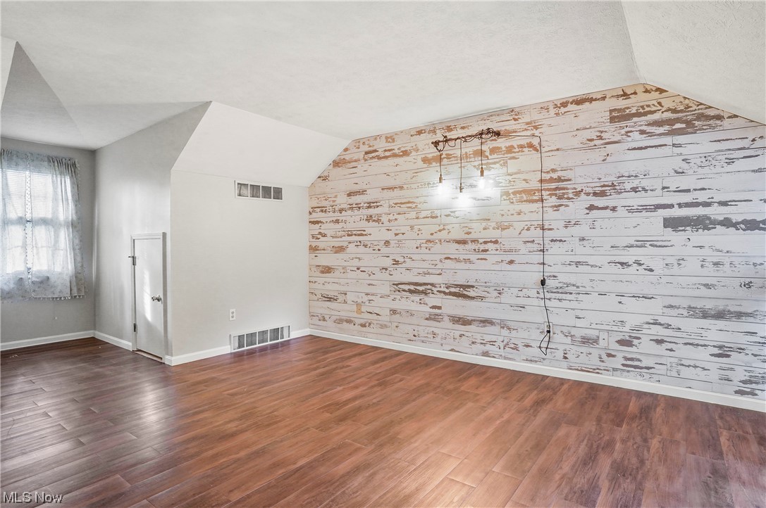 Bretton North Condo - Residential