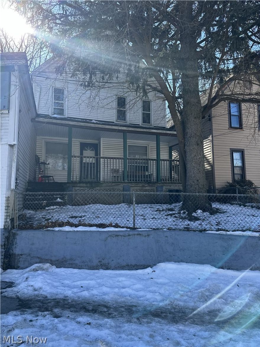 Mixed-use 3 units, Investor Special. Gross rent $2150.00/mo. Cleveland Lakewood line. Solid income stream in place at $25,800 annual gross income. Located on Cleveland side of Lakewood boarder. Residential rents re well under market with room to grow to $1200.00. Managers unit is a store that is currently rented and operating. Minutes to Edgewater, I90, and west side retail. 
Upside Alert: current rents trail Lakewood Market by 30%. Ideal for buyer looking to force appreciation. Priced aggressively at 
$229,000