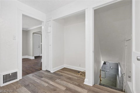 Tiny photo for 14116 Edgewood Avenue, Cleveland, OH 44128 (MLS # 5255336)