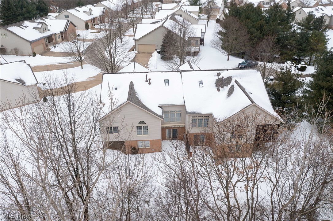 Villas At London Square Condo - Residential