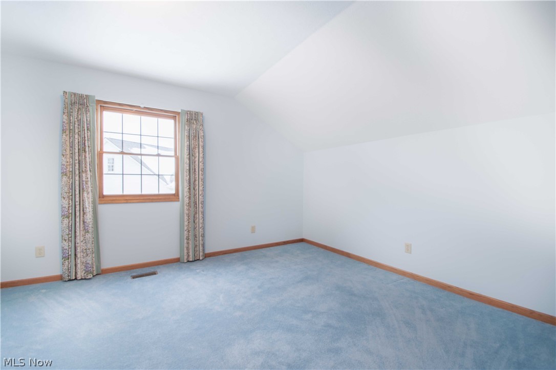 Villas At London Square Condo - Residential