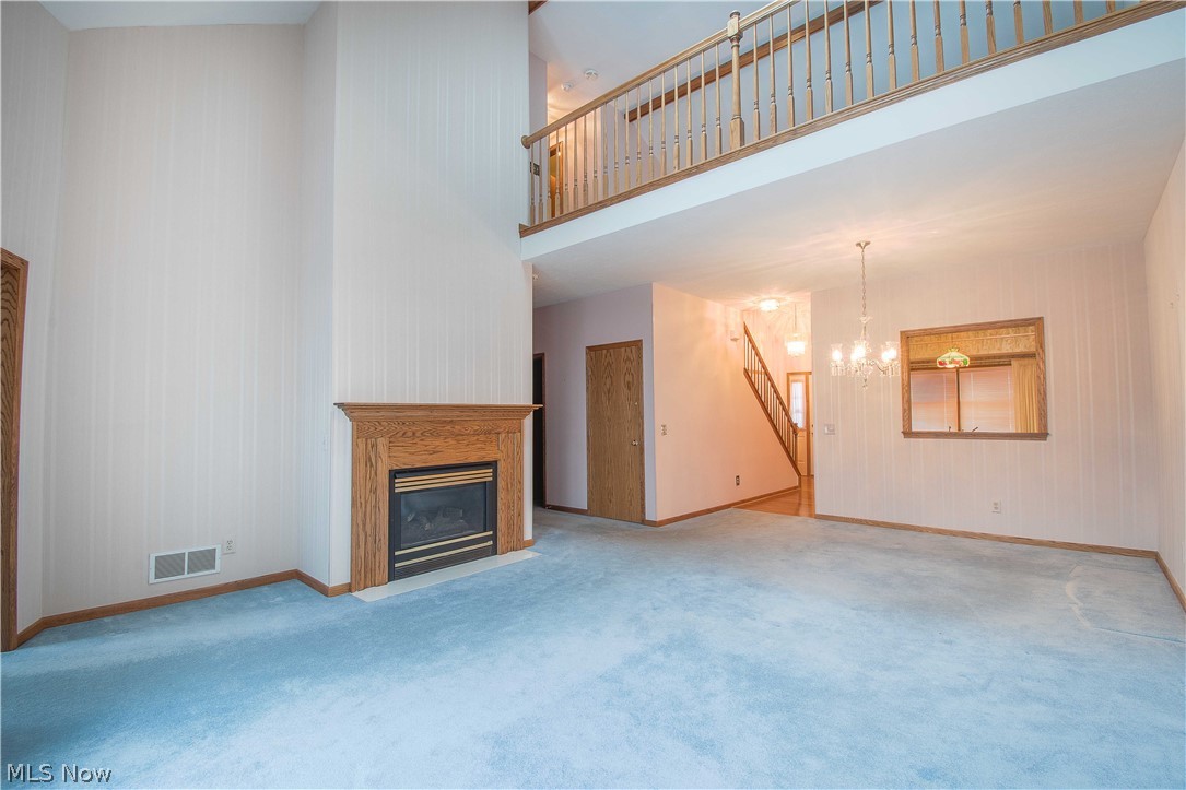 Villas At London Square Condo - Residential