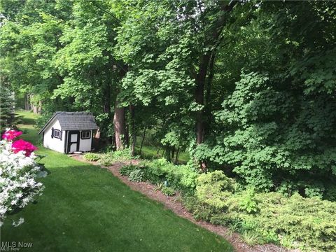 Tiny photo for 2649 Bates Lane, Willoughby Hills, OH 44094 (MLS # 5172645)