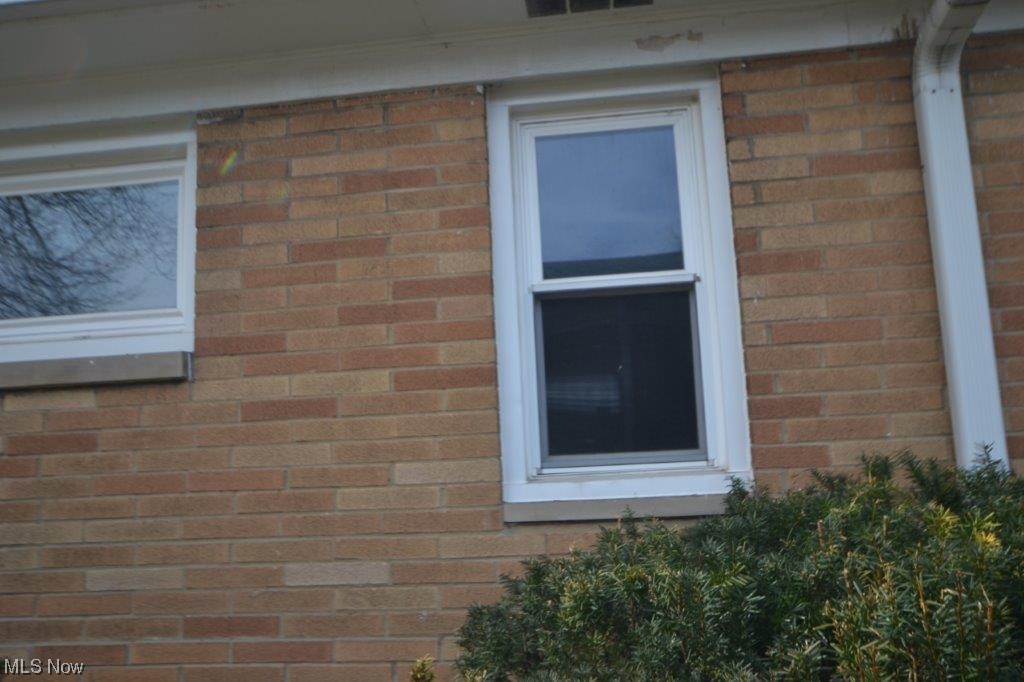 Maniaci - Residential