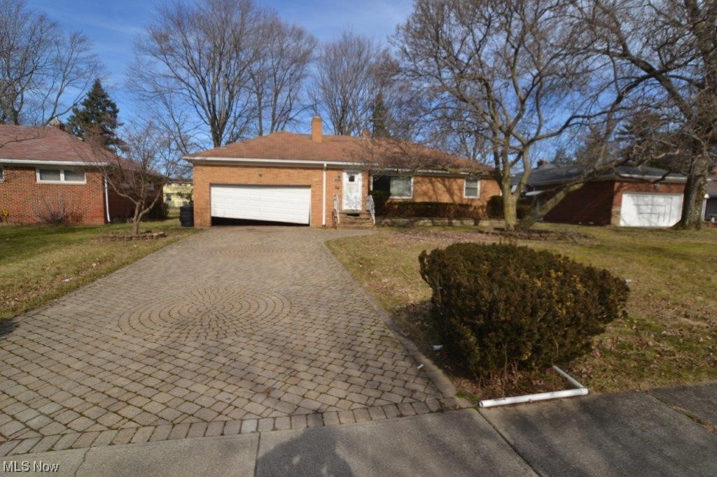 Maniaci - Residential