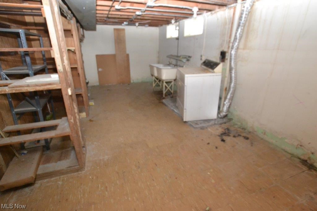 Maniaci - Residential